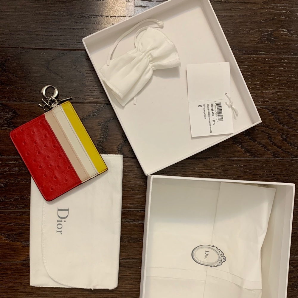 DIOR WALLET❤️💛💗 - Picture 4 of 8